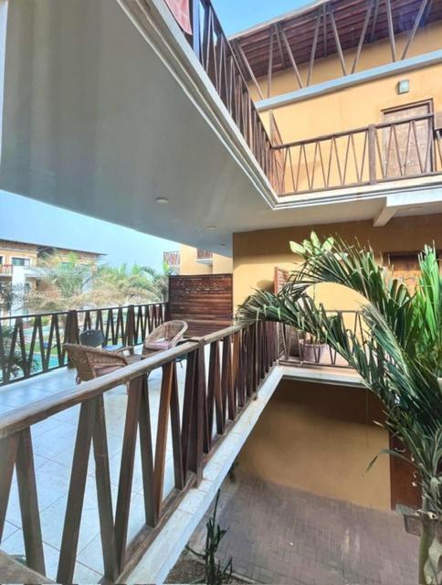 Forest View Luxury Apartment In 3Mins Walk To Beach Pool View Wifi Kololi Eksteriør bilde